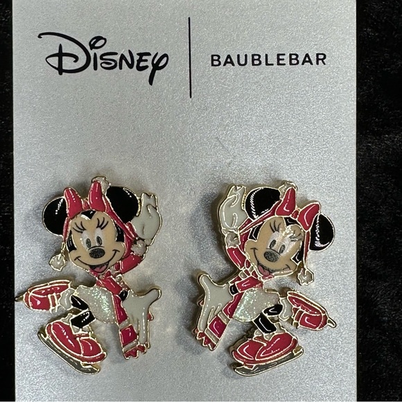 BaubleBar Jewelry - Disney x Baublebar Minnie Mouse Winter Ice Skate Earring